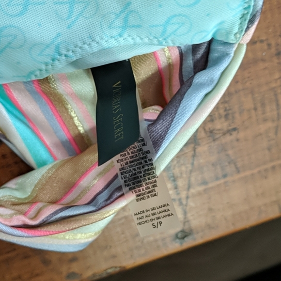 Victoria secret 2 piece bikini - Picture 6 of 6